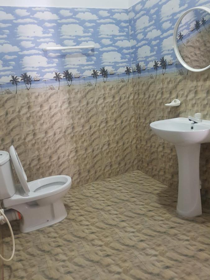 Sea Port Hiriketiya Bed & Breakfast Диквела Екстериор снимка