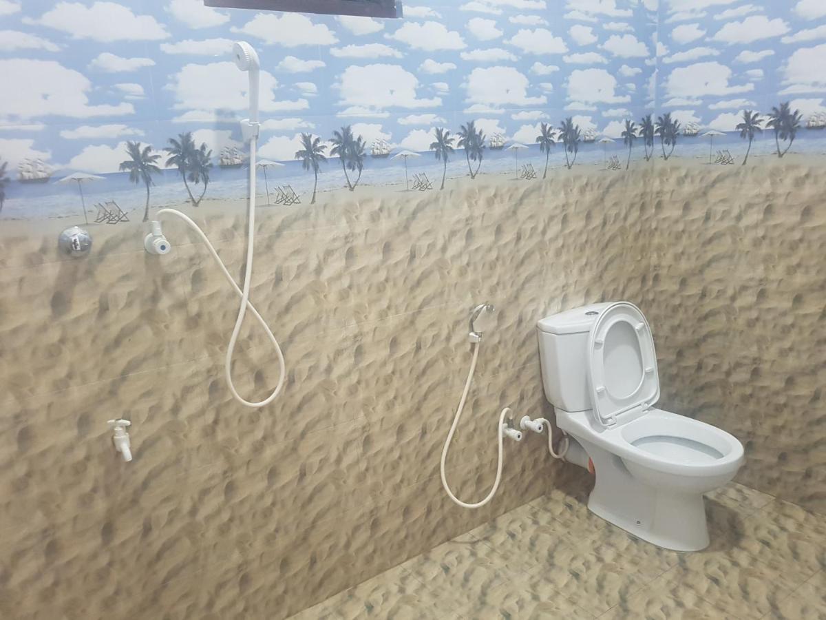 Sea Port Hiriketiya Bed & Breakfast Диквела Екстериор снимка